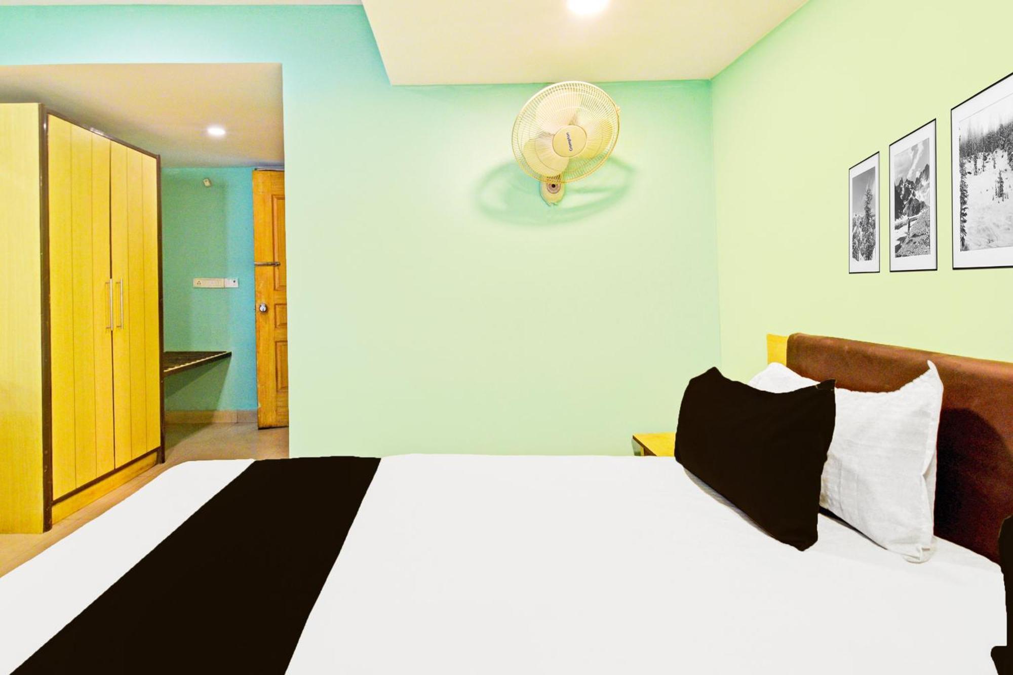 Super Townhouse Ameerpet Balkampet Road Hotel